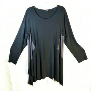 Sun Kim Plus Size 1X Tunic Top Asymmetrical Hem Jersey Knit Black Gray Diamond